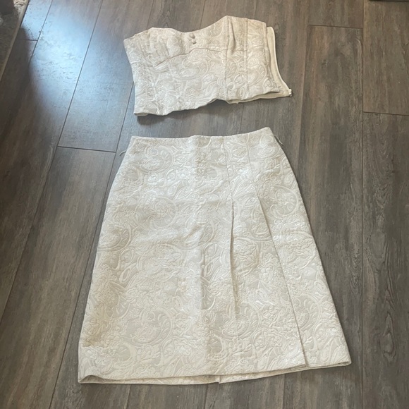 Gorgeous outfit (bustier and skirt) - Picture 1 of 8